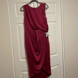 NWT Lush Magenta Pink Midi Dress Elastic Size Large